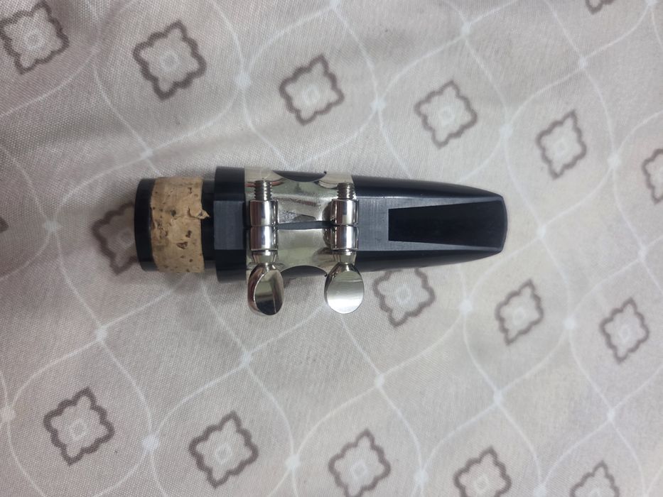 Clarinet prețul este negociabil