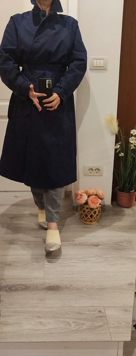 Trench clasic Pull Bear cu eticheta mărimea S, albastru închis, model