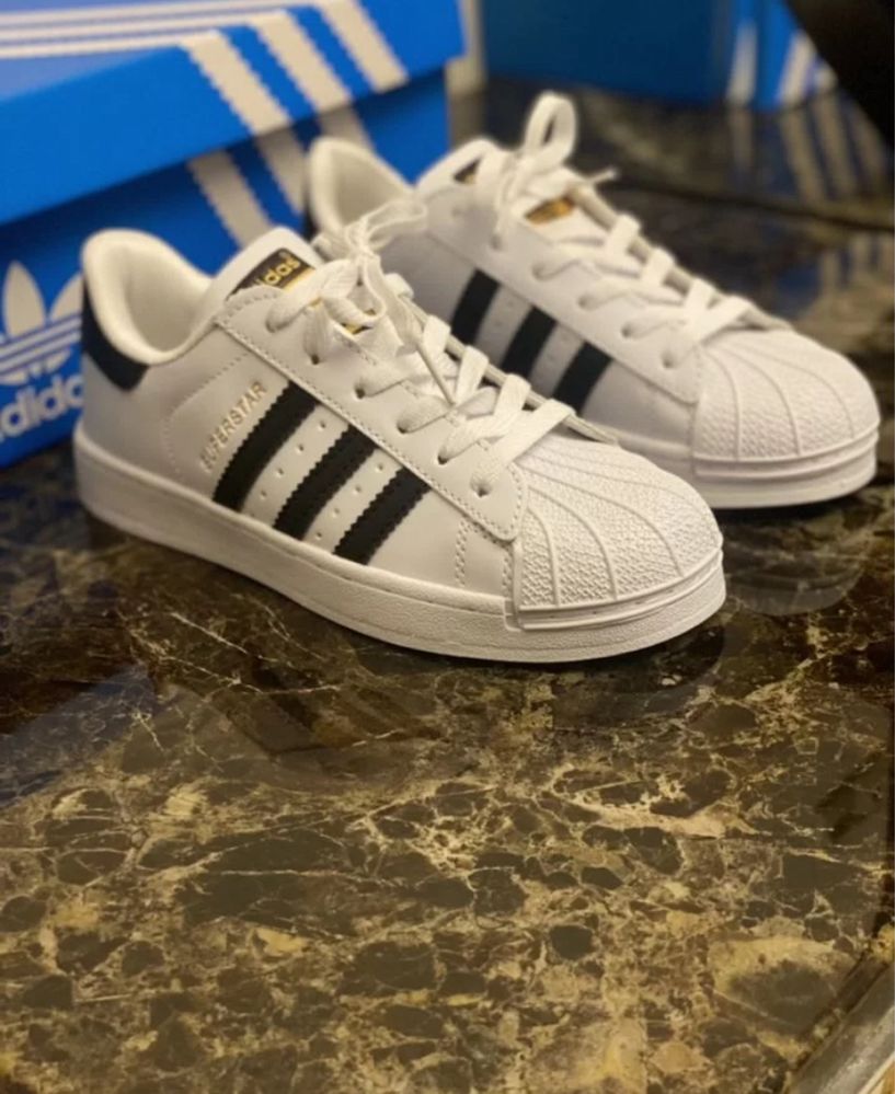 Adidas Superstar Premium