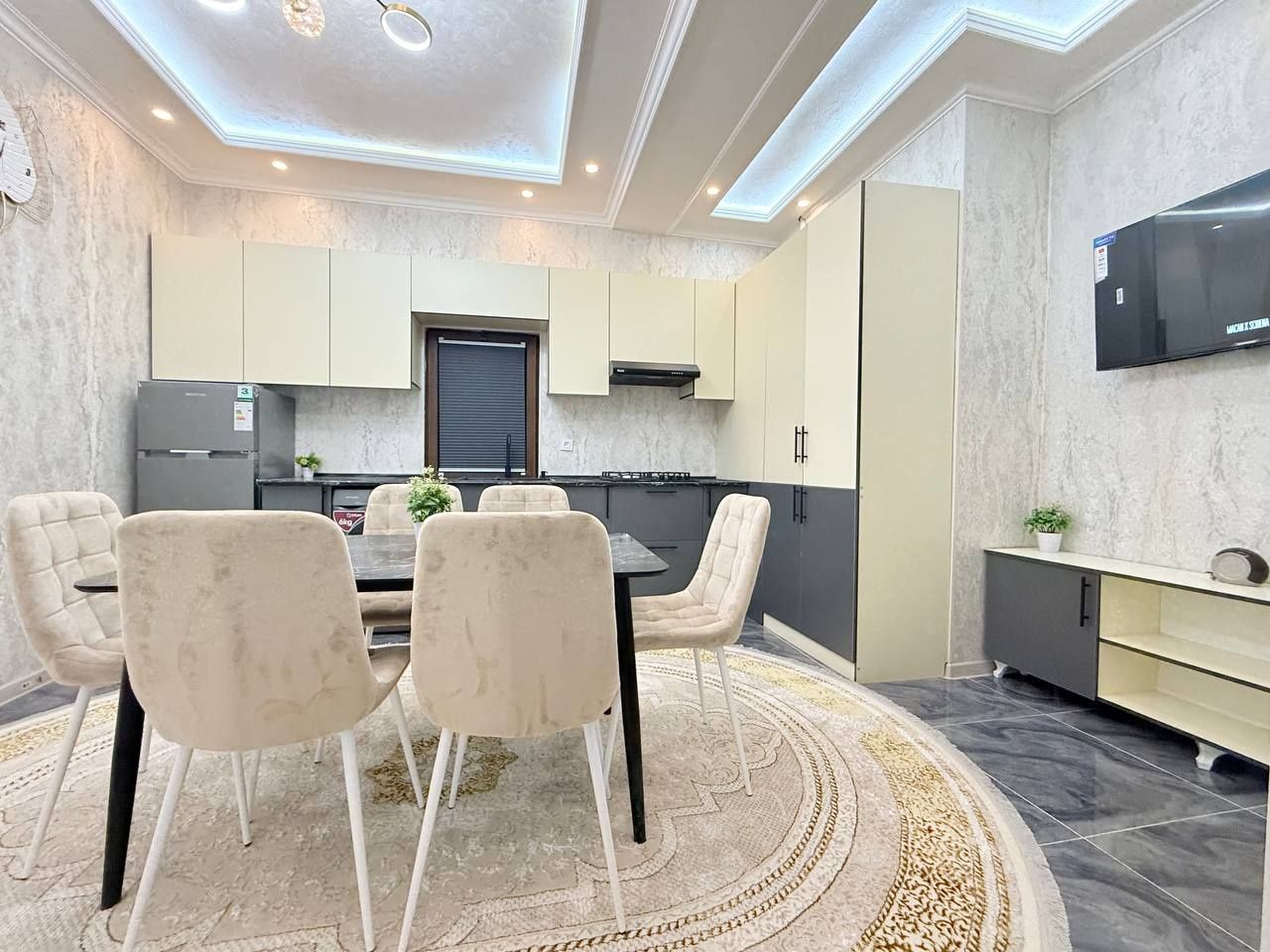 .Новостройка 2комнатная 65.000$ 44м2 евроремонт мебельтехника 13кварта