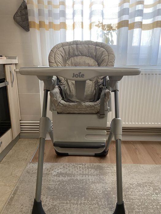 Masa ( scaun ) pentru Bebe Joie