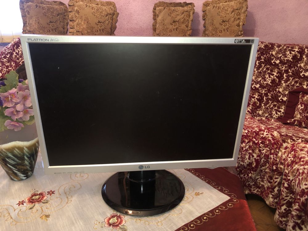 Monitor marca LG