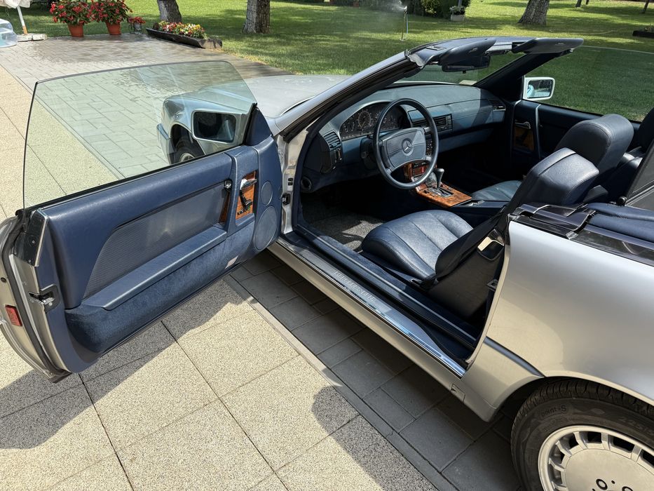 Mercedes Benz SL 300 - masina de epoca