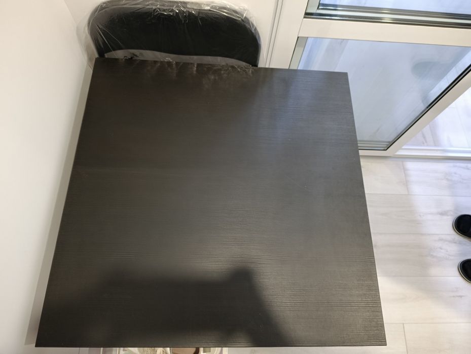 Практична квадратна маса