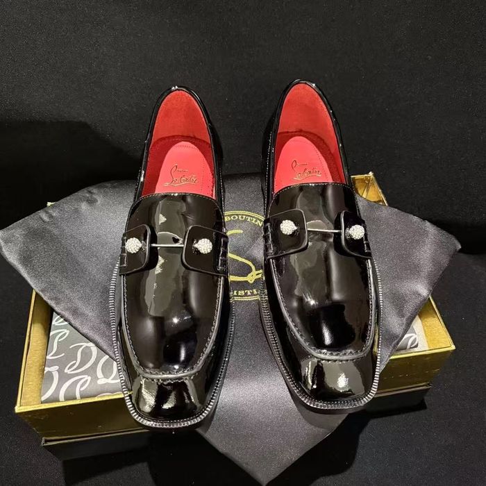 Pantofi piele lobotan 2025