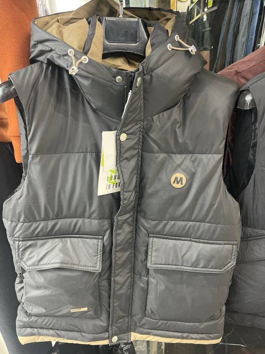 Стильная мужская жилетка