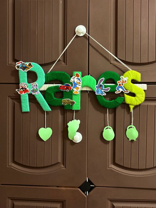 Nume colorate decorative