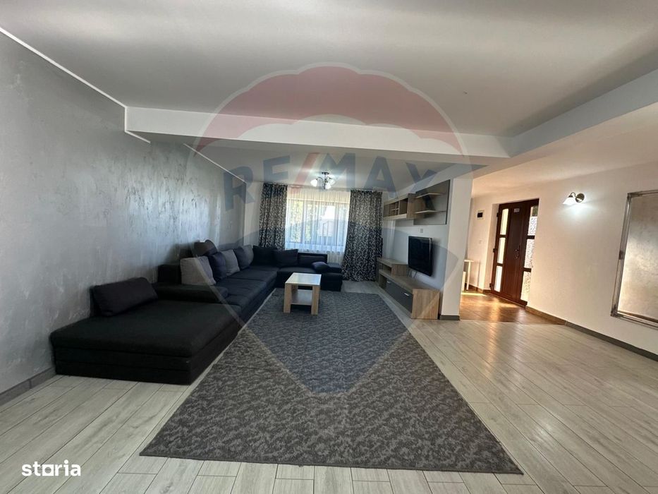 Casă / Vilă cu 5 camere de închiriat