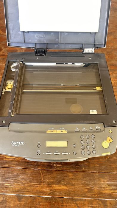 продам Canon 4018  3 в 1  sotiladi