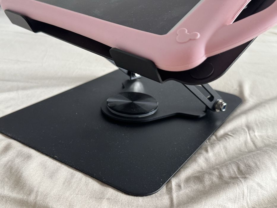 Suport de racire pentru laptop cu cooler termoelectric detasabil