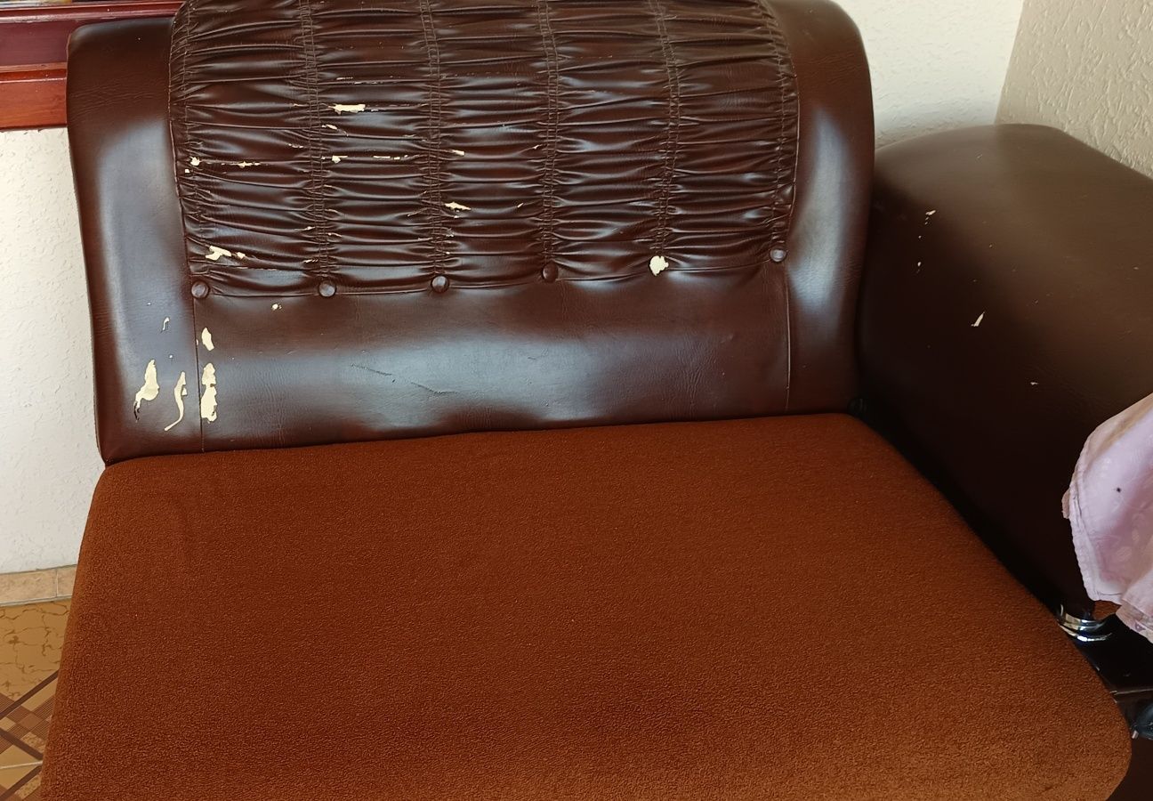 Mebel Komplekt yaxshi saqlangan