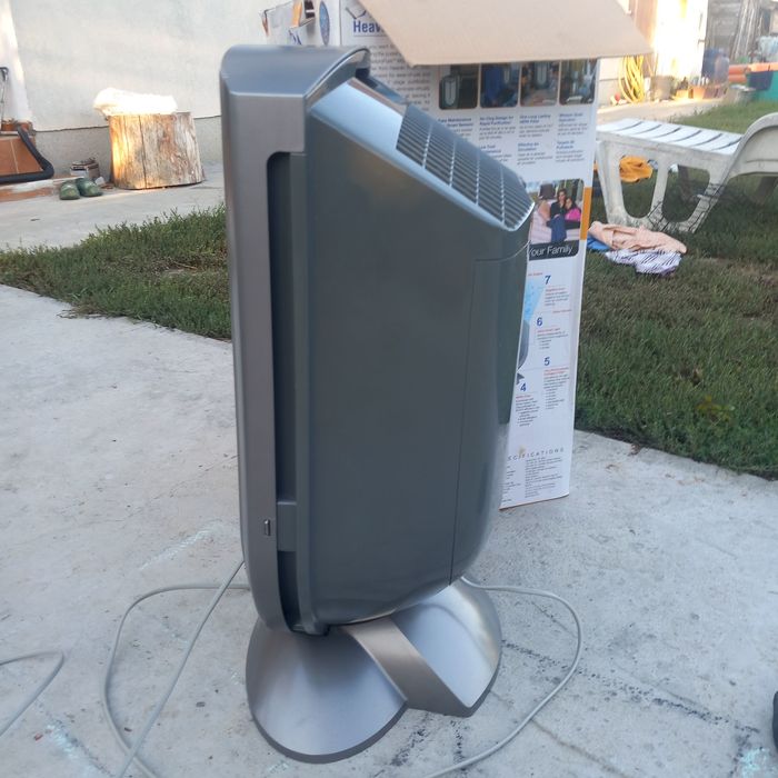 Vând purificator de aer Heaven Fresh NaturoPure HF 380A