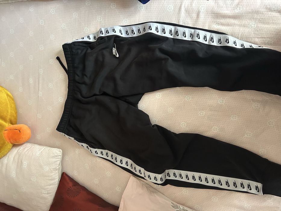 Compleu nike , fara defecte