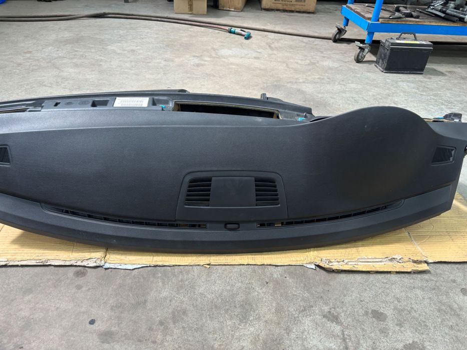 Арматурно табло  от BMW E91 2005 година