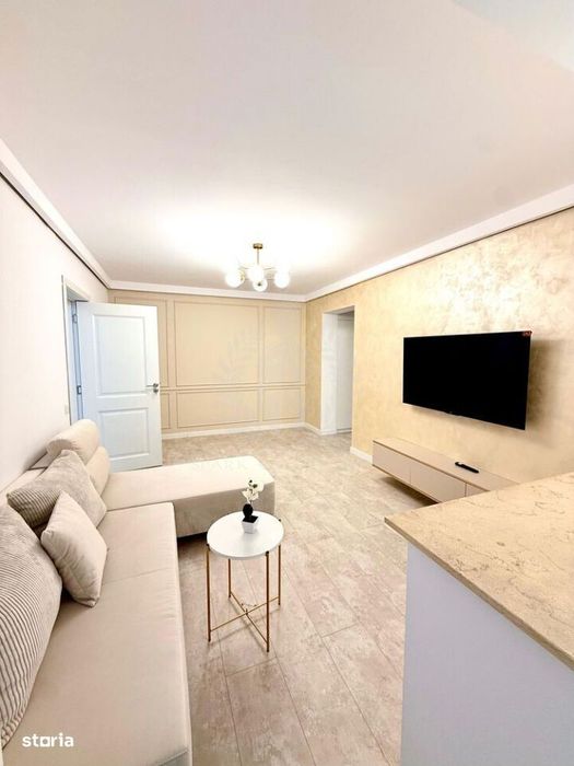 //2 Camere// Democratiei// Prima Inchiriere//