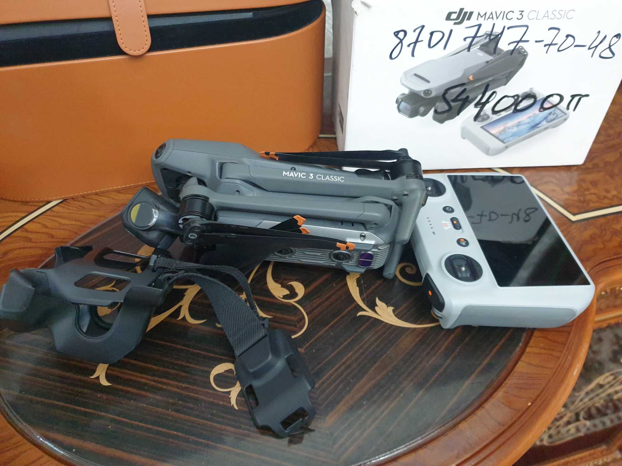 Продам квадрокоптер DJI Mavic 3 classic с RS пультом