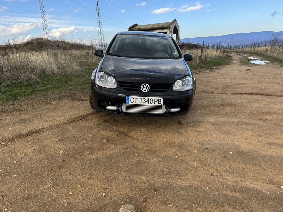 Продавам Голф 5 1.9тди 105к.с