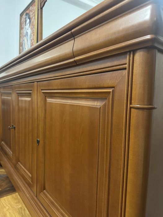 Vand bufet Mobexpert lemn masiv stare perfecta