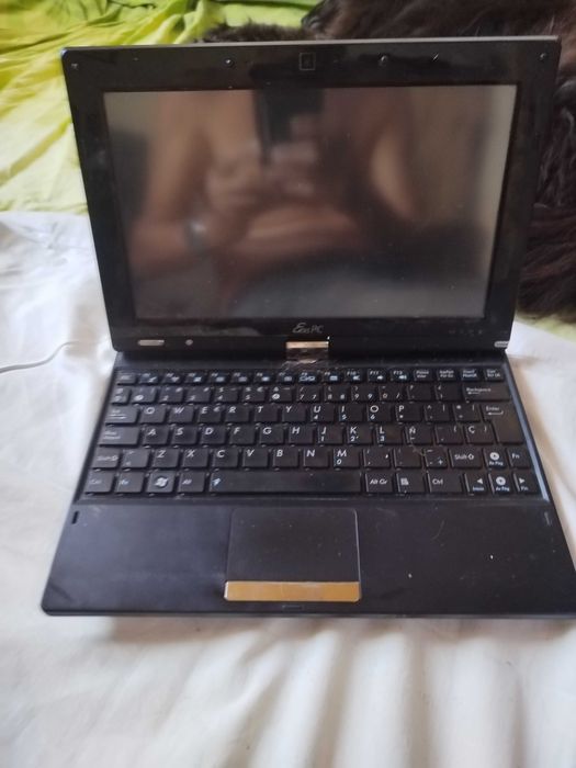 mini laptop Ebook  ASUS