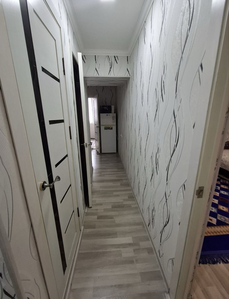 Мирзоулугбек продаеться квартира 2/5/5 55м2 СРОЧНО ориентир метро БИЙ