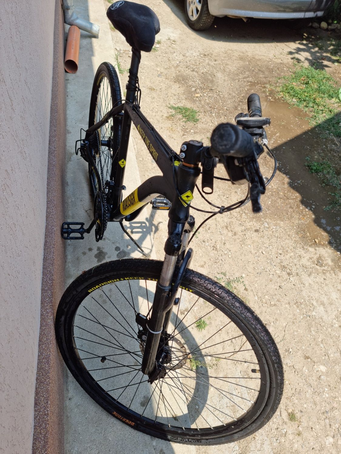 Bicicleta roti pe 28 pe 1.75