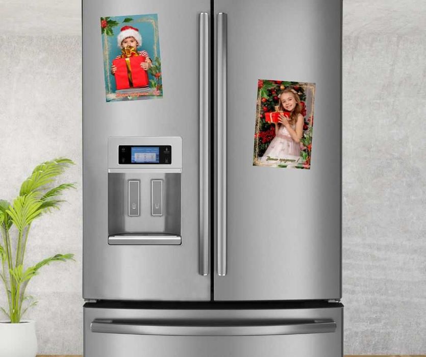 Коледна картичка - магнит в размер 10х15 см.