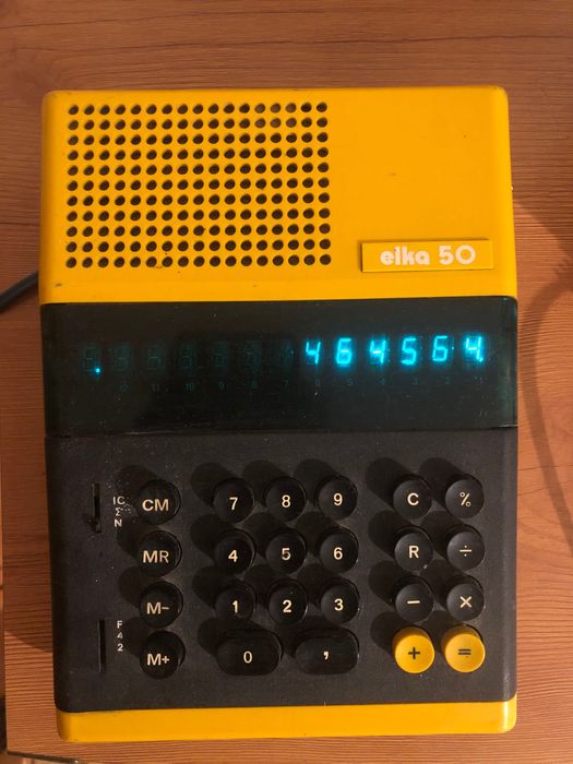 Ретро калькулятор рабочий