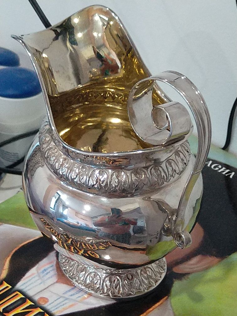 Продавам антична сребърна кана Дания 1825 година Уникална