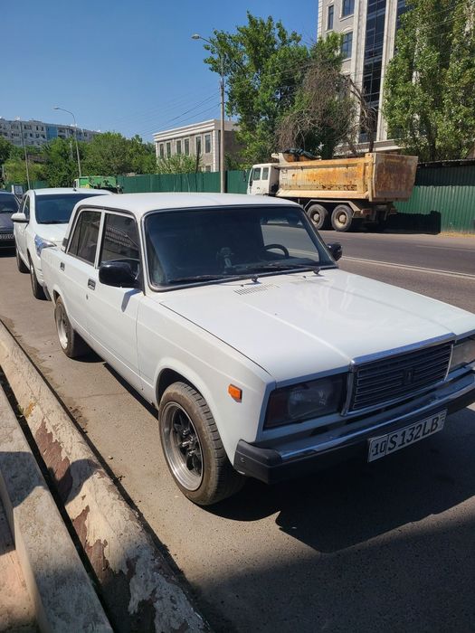 SOTILADI VAZ 2107. Yili 2008. Probeg 62000