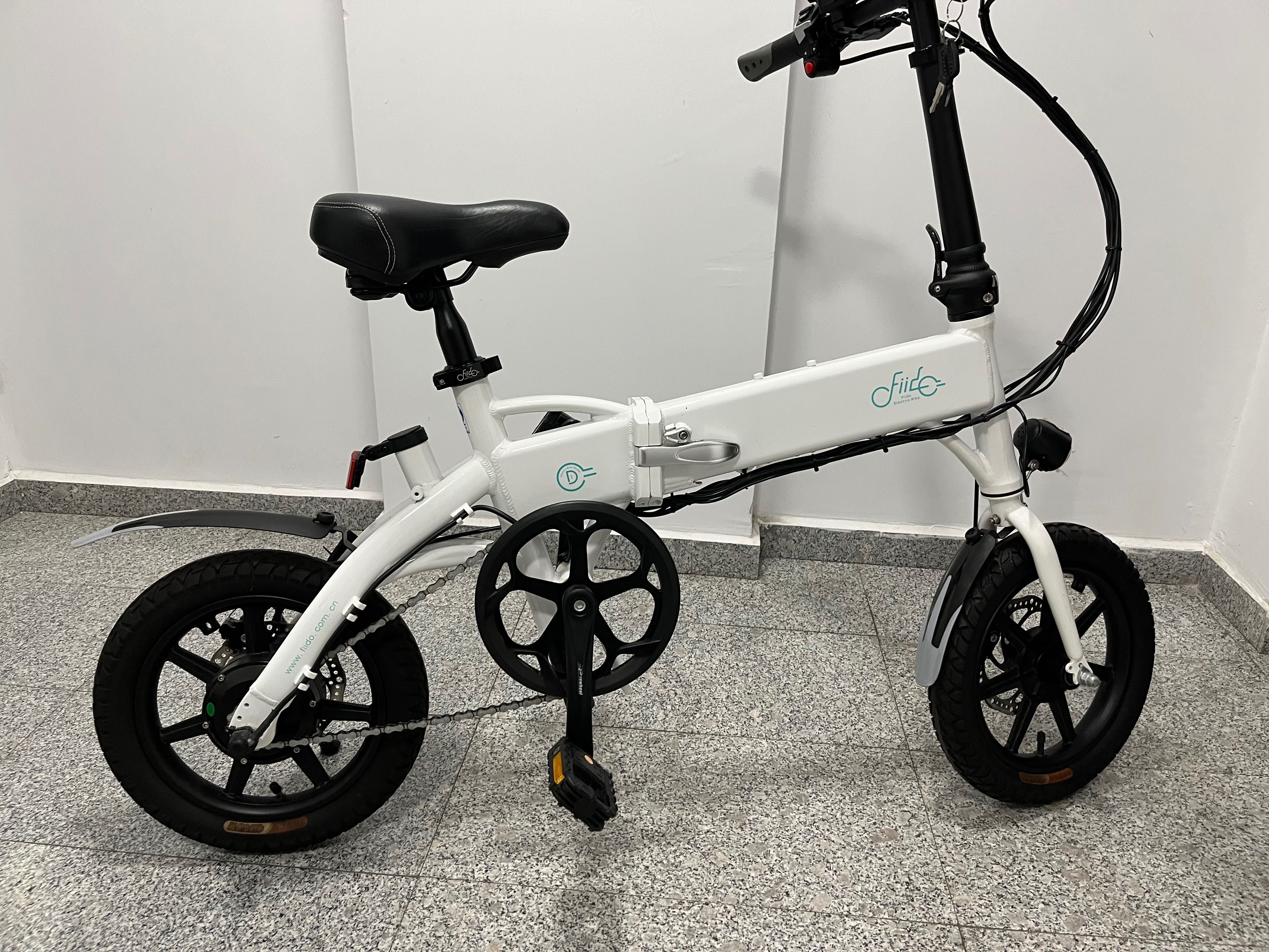 FIIDO D1 – сгъваемо електрическо колело