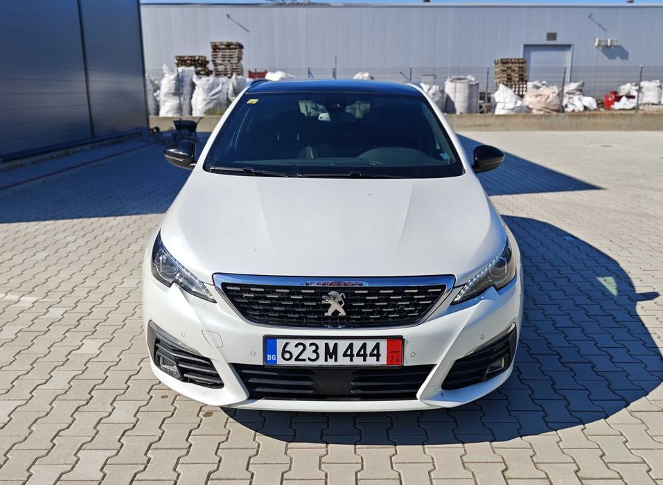 Peugeot 308 SW, 2018г. бензин 1.2, 130 к.с. GT-line, внос от Швейцария