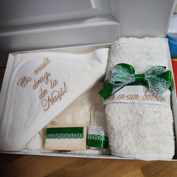 Trusouri și seturi trusou