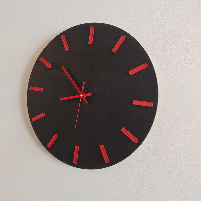 Ceas decorativ de perete