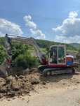 Vând Takeuchi TB 175
