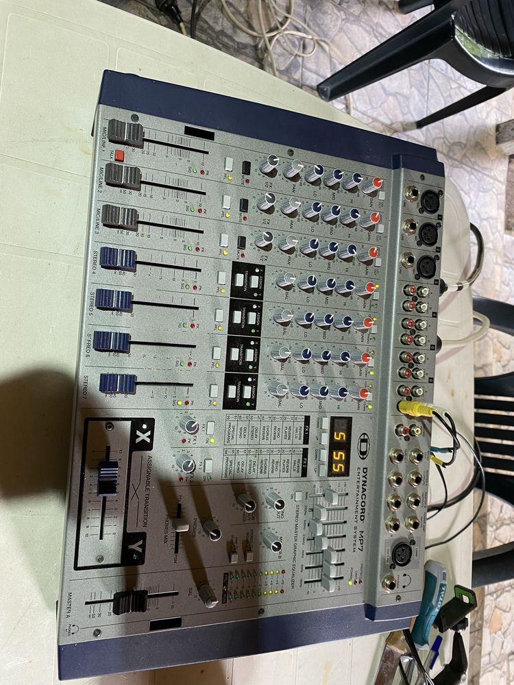 Dynacord mp7  2x300w. Отличен