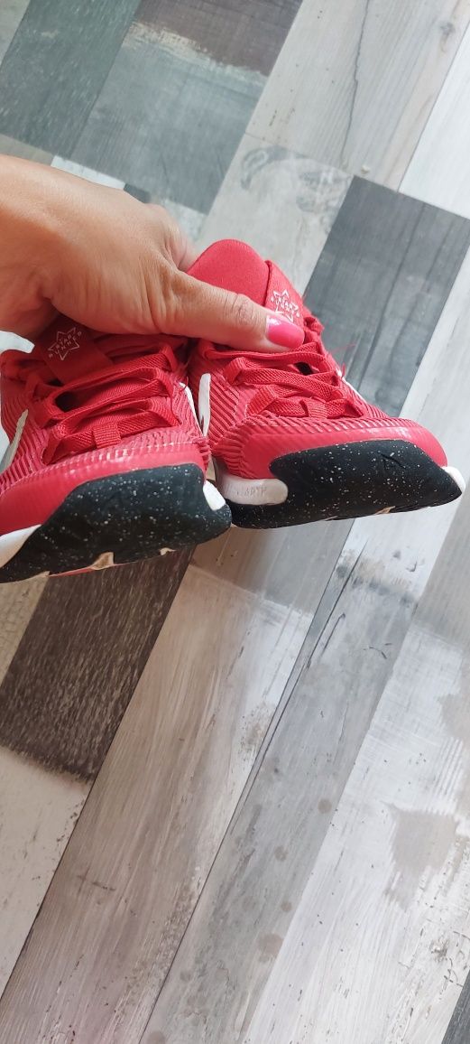 Детски маратонки Nike