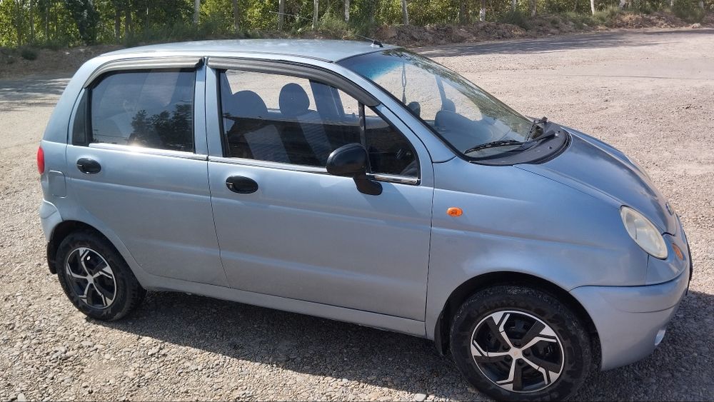 Matiz avtomashinasi sotiladi.
