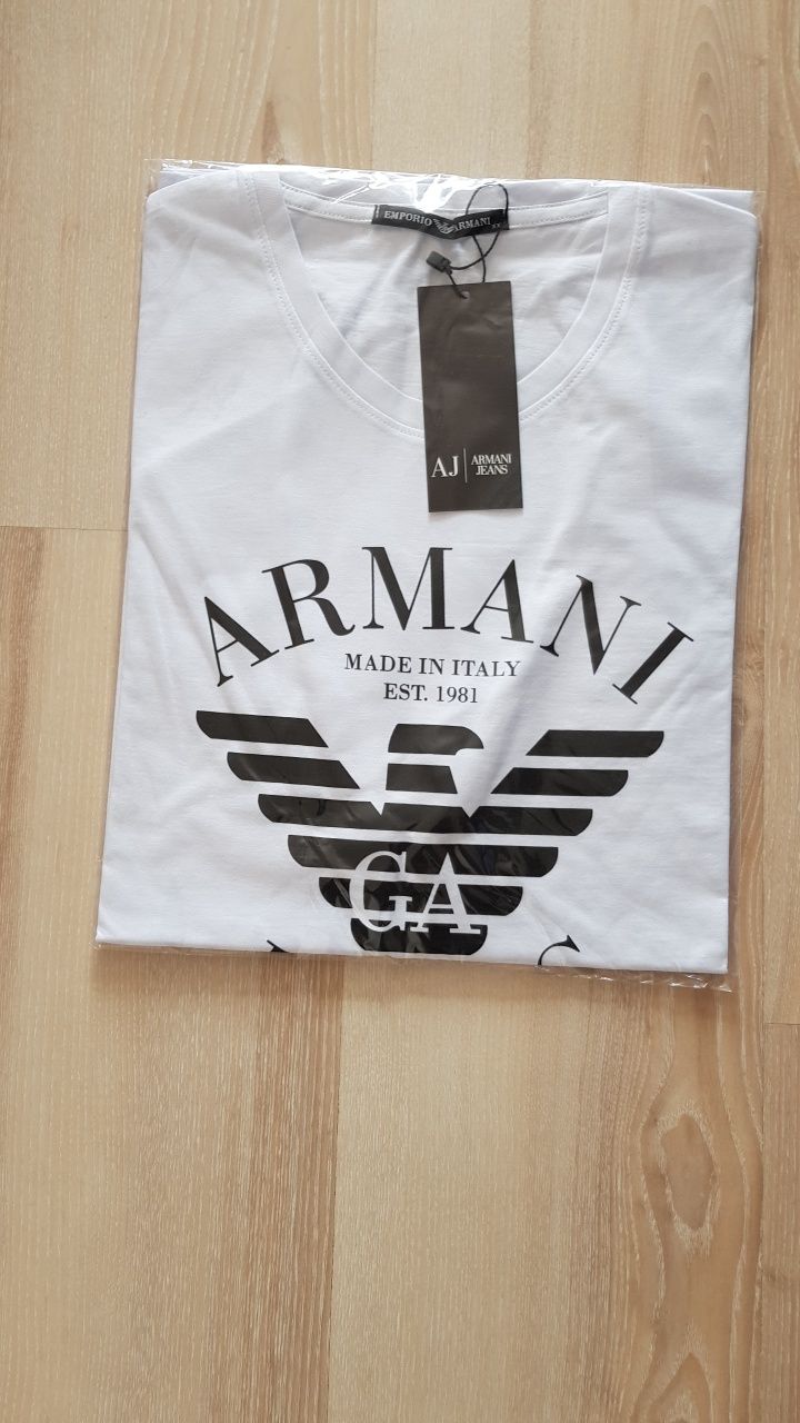 Мъжки Тениски Армани Armani бели , черни  с къс ръкав