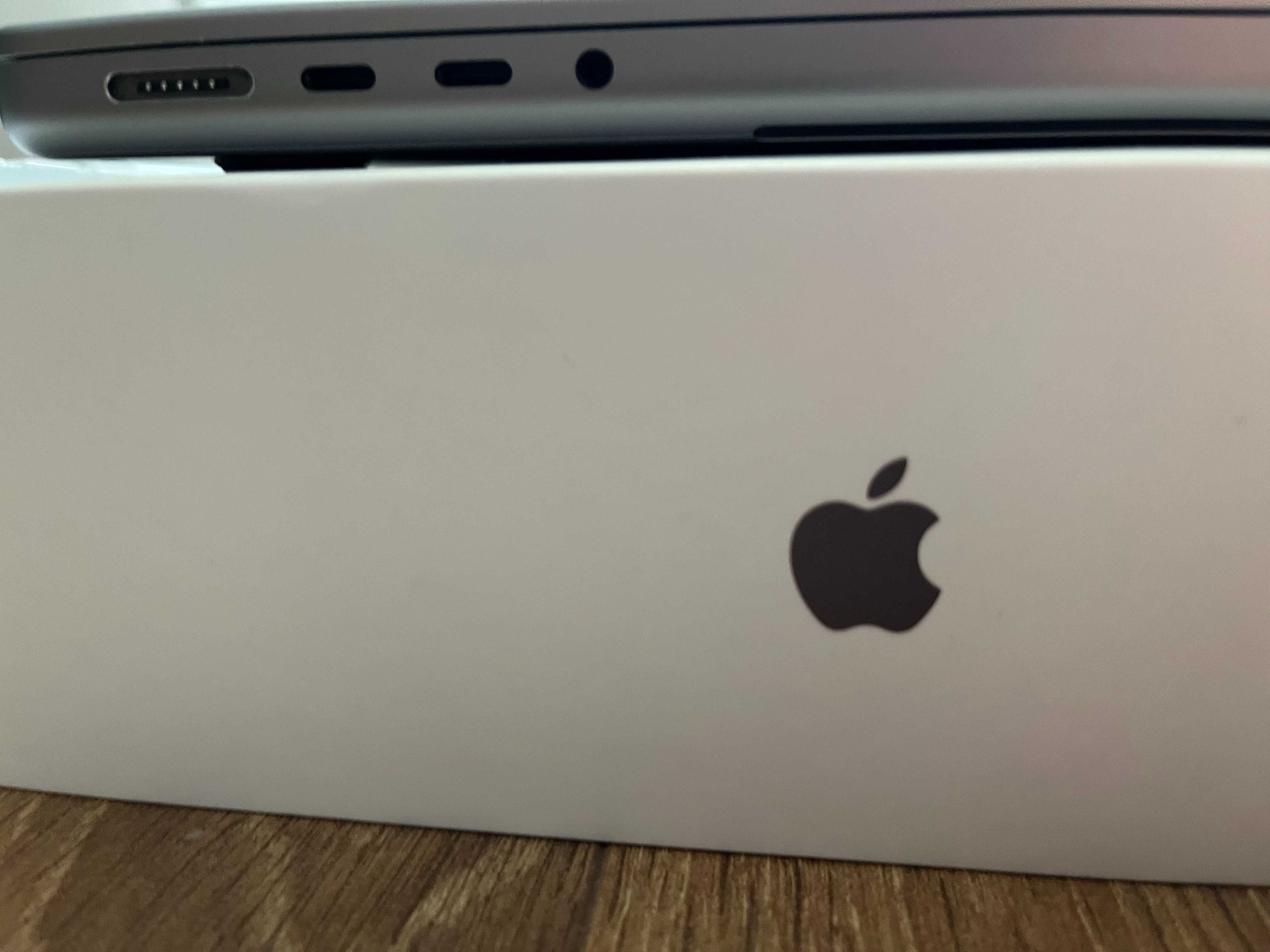 MacBook Pro 14" M1 Pro / 16GB / 512GB SSD — КАТО НОВ
