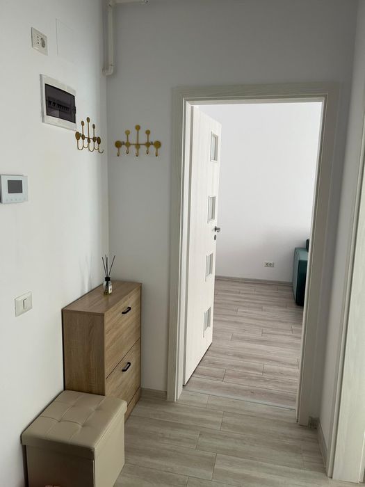 Inchiriez apartament 2 camere