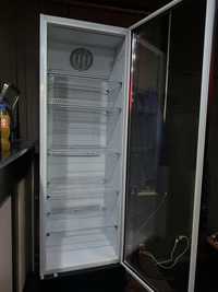 Холодильник как новая, продается срочно