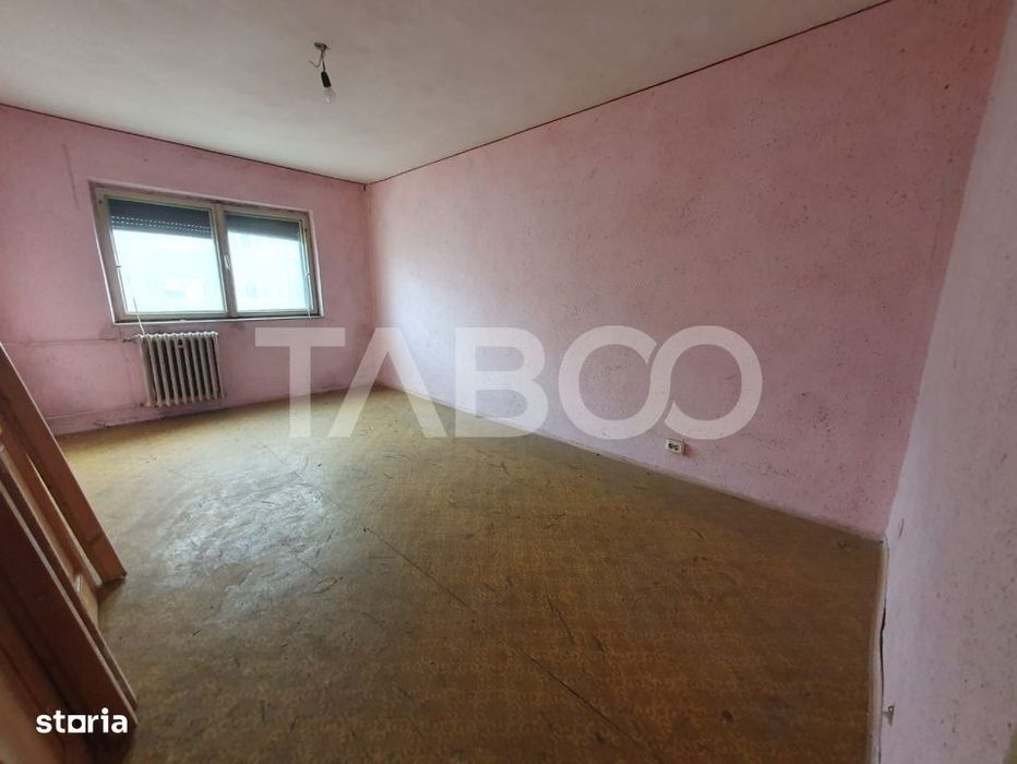 Apartament 2 camere decomandat 45 mp utili zona Plopului