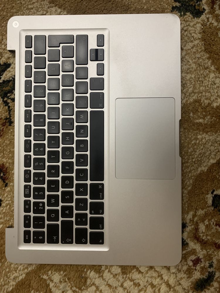 Tastatura Macbook pro 2009 cu Trackpad inclus