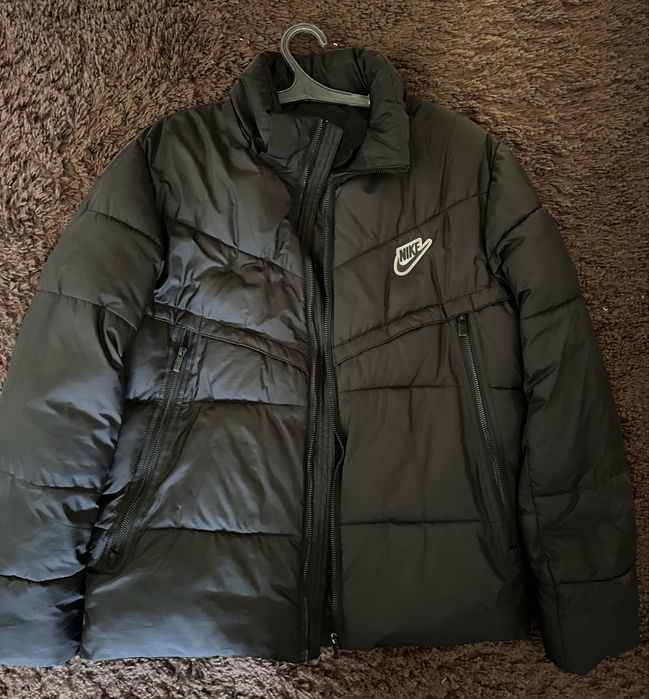 Куртка Nike для зимы