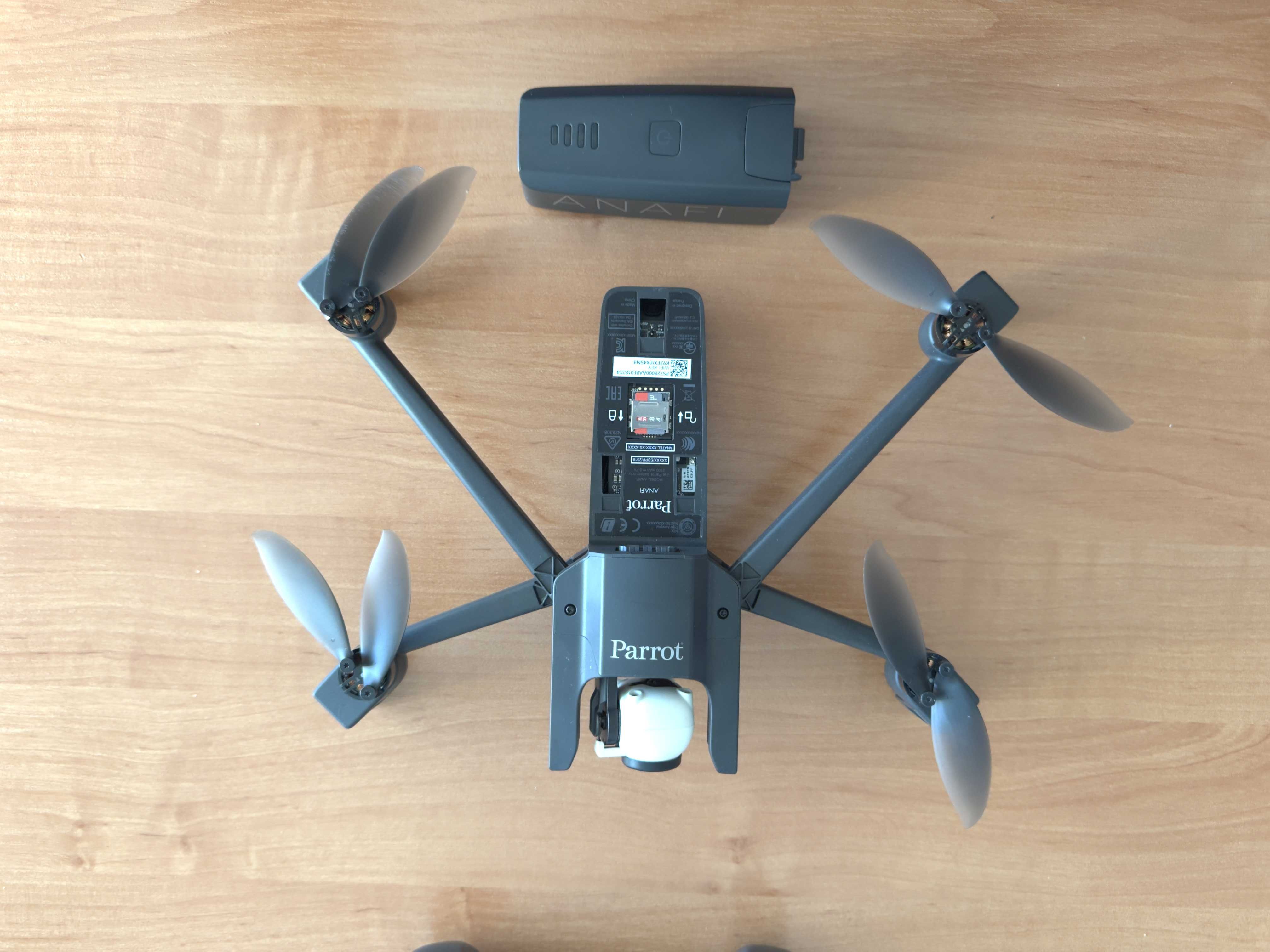 Parrot ANAFI 4K – Отлично състояние, пълен комплект – 850 лв