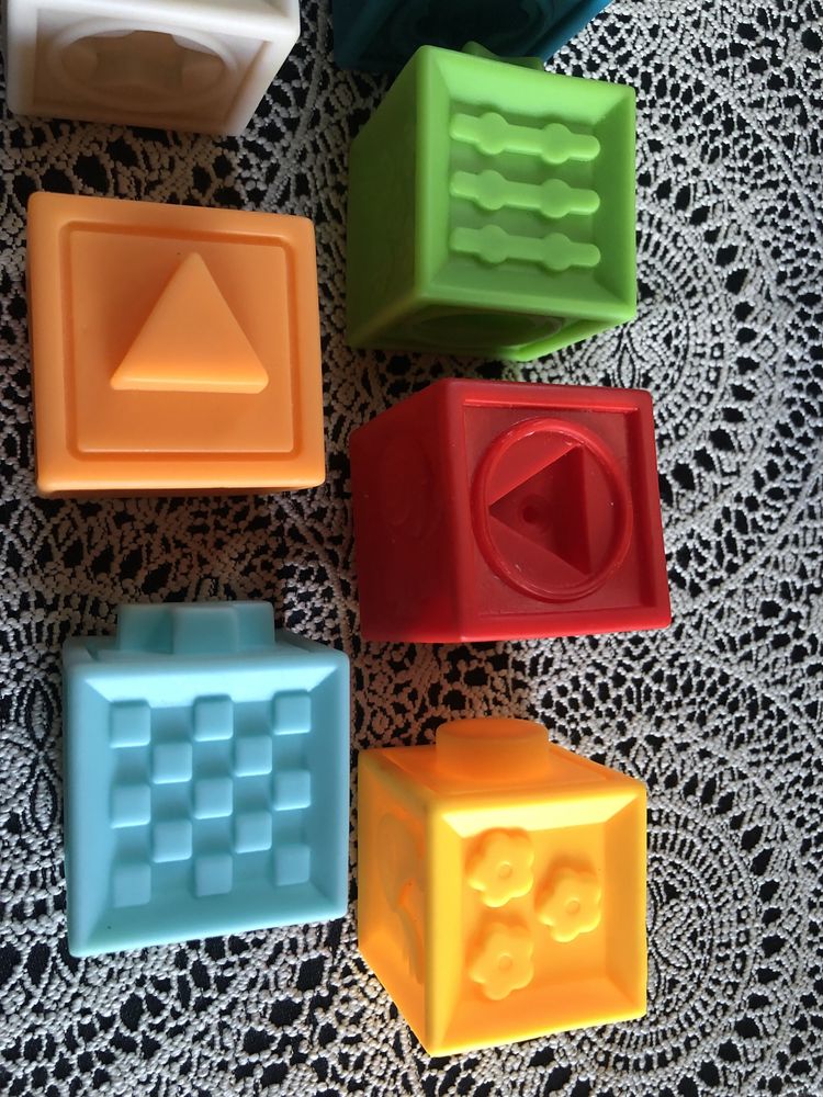 Cuburi colorate din silicon, Noriel Bebe