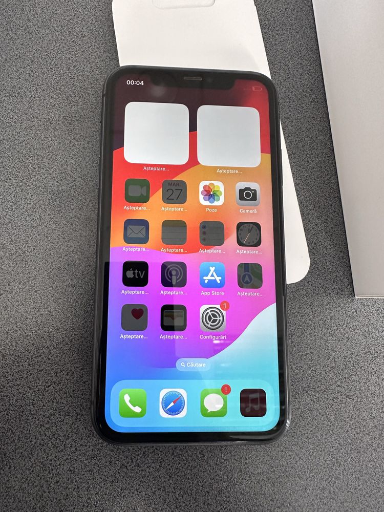 Vand Iphone 11 64 gb stare buna