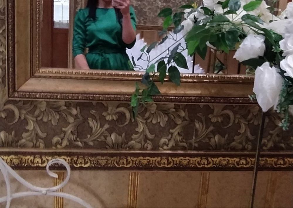 платье вечернее