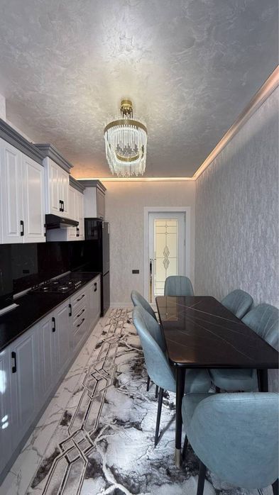 Продается 3 ком. Квартира площадью 82 кв.м. Адрес Сино завод