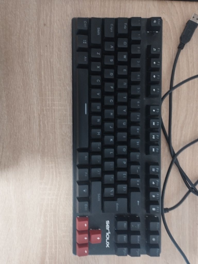 tastatura mecanica Serioux blue switch